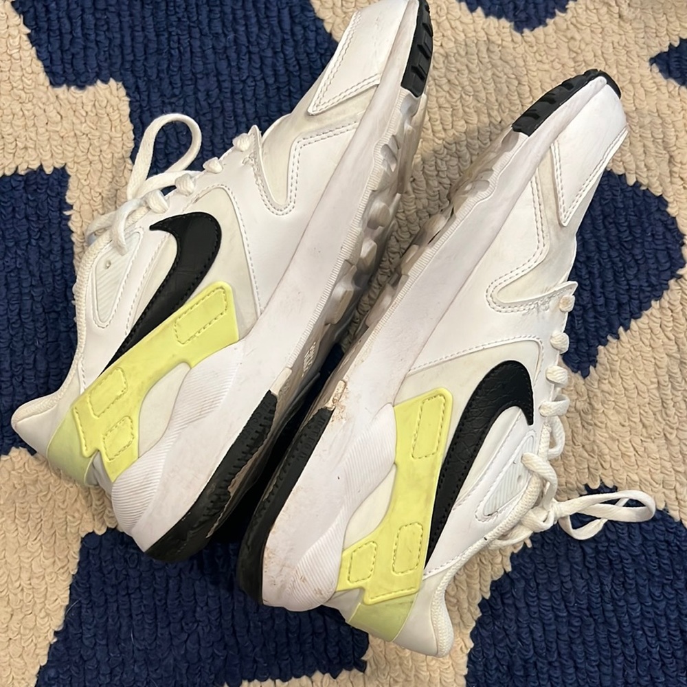 Nike Sneakers Womens Size 10